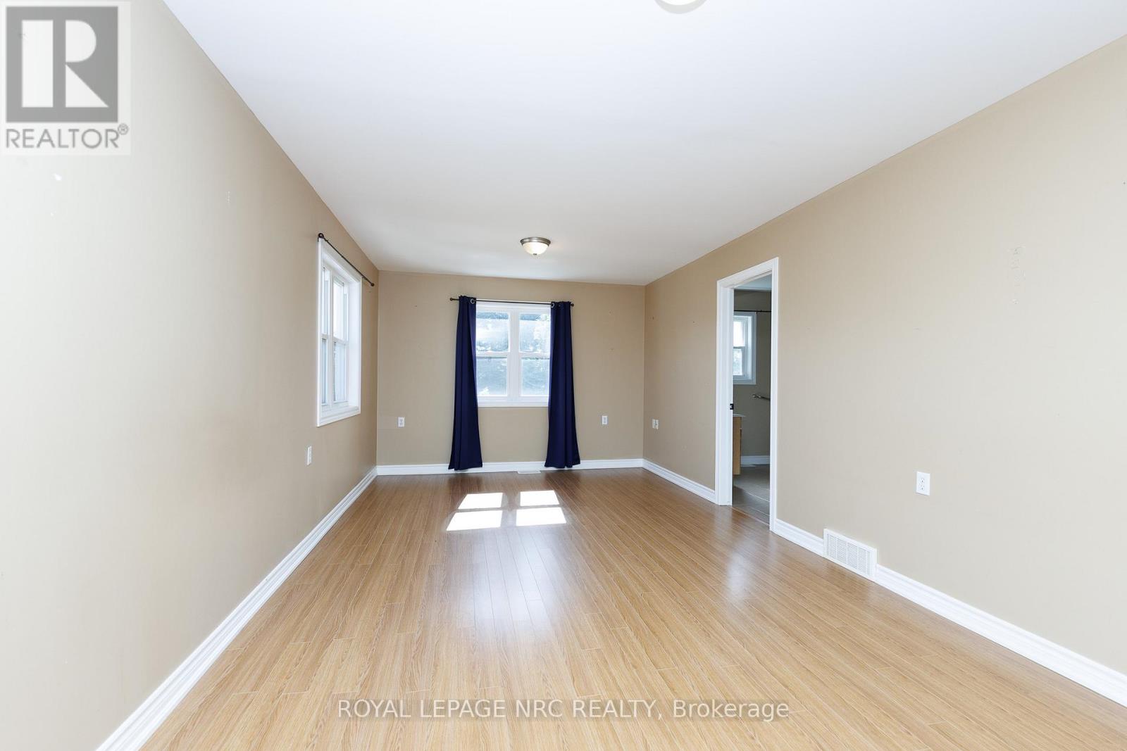 3090 DORCHESTER ROAD - 27