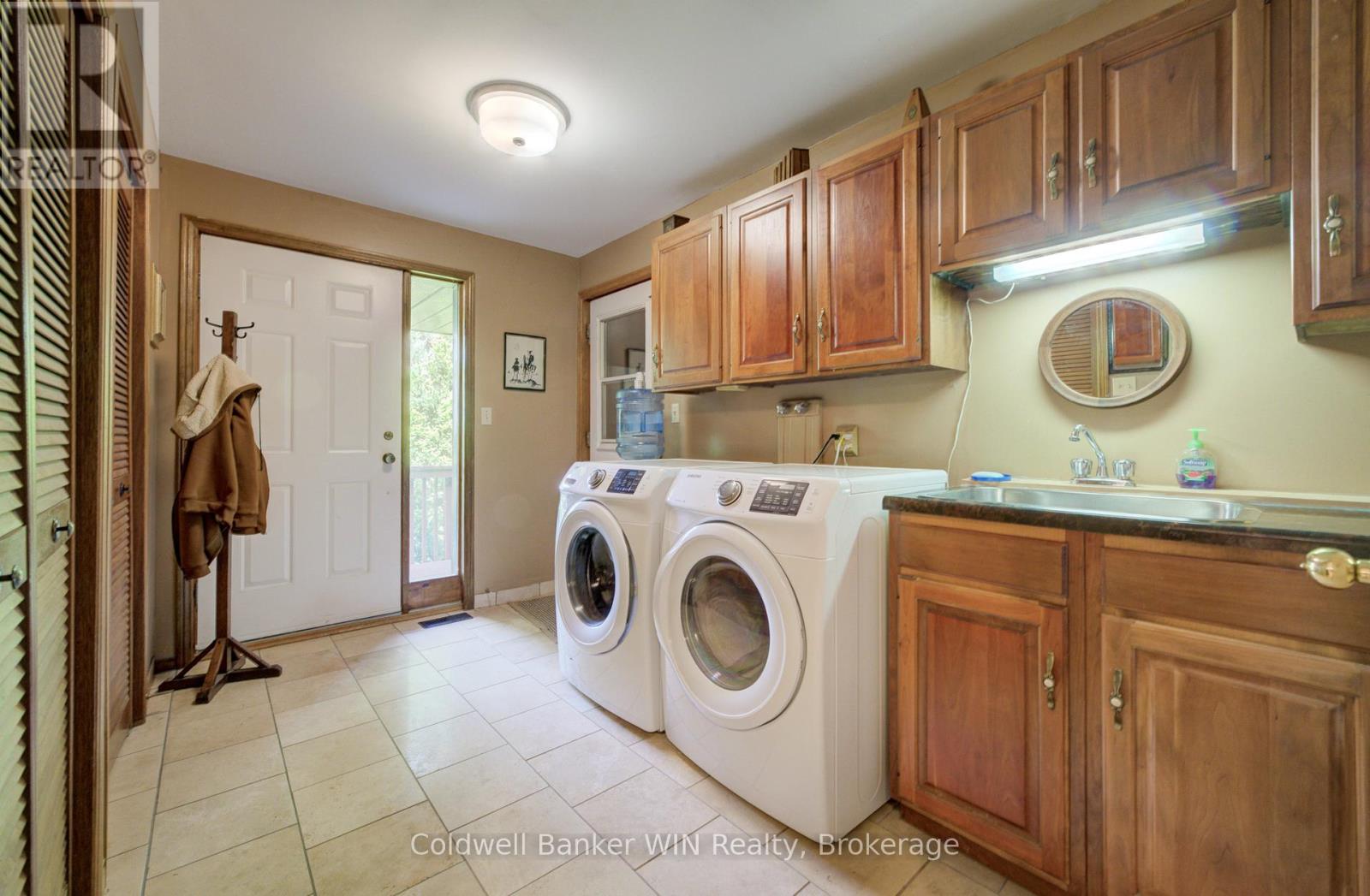 211269 BASELINE ROAD - 4
