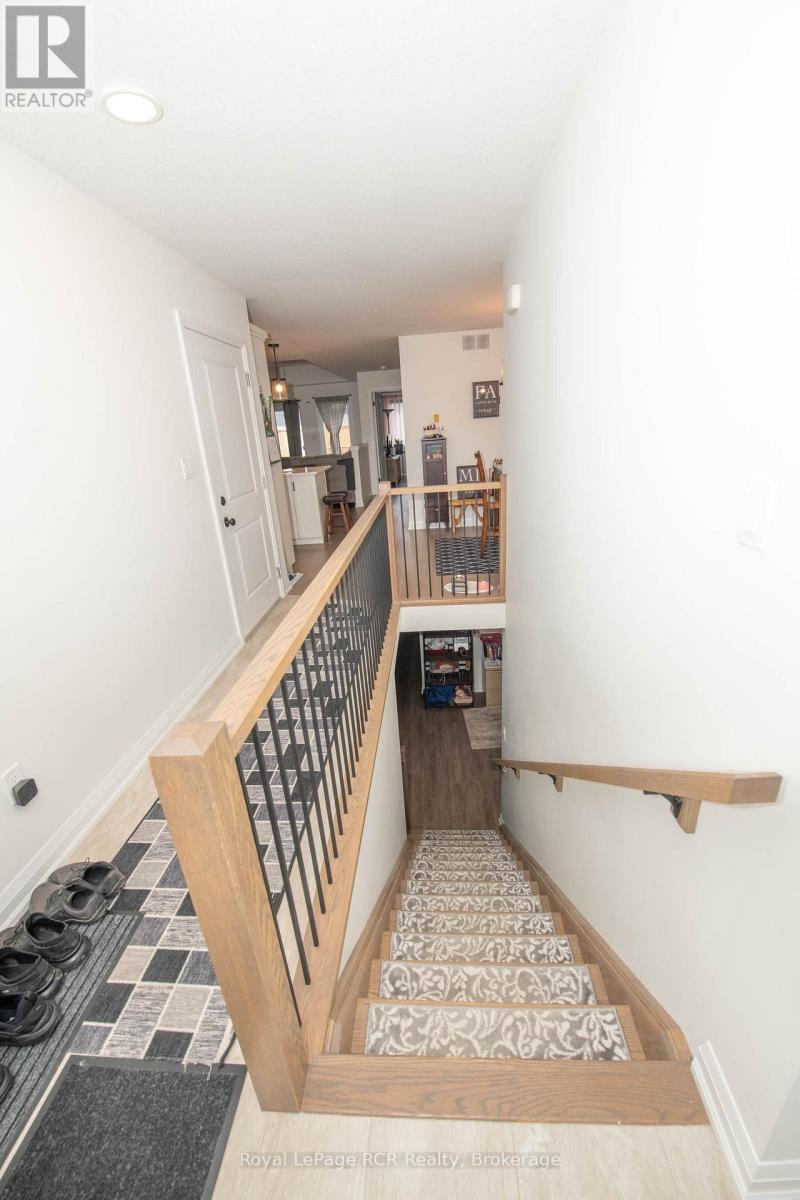 209 CHURCH STREET N - 20