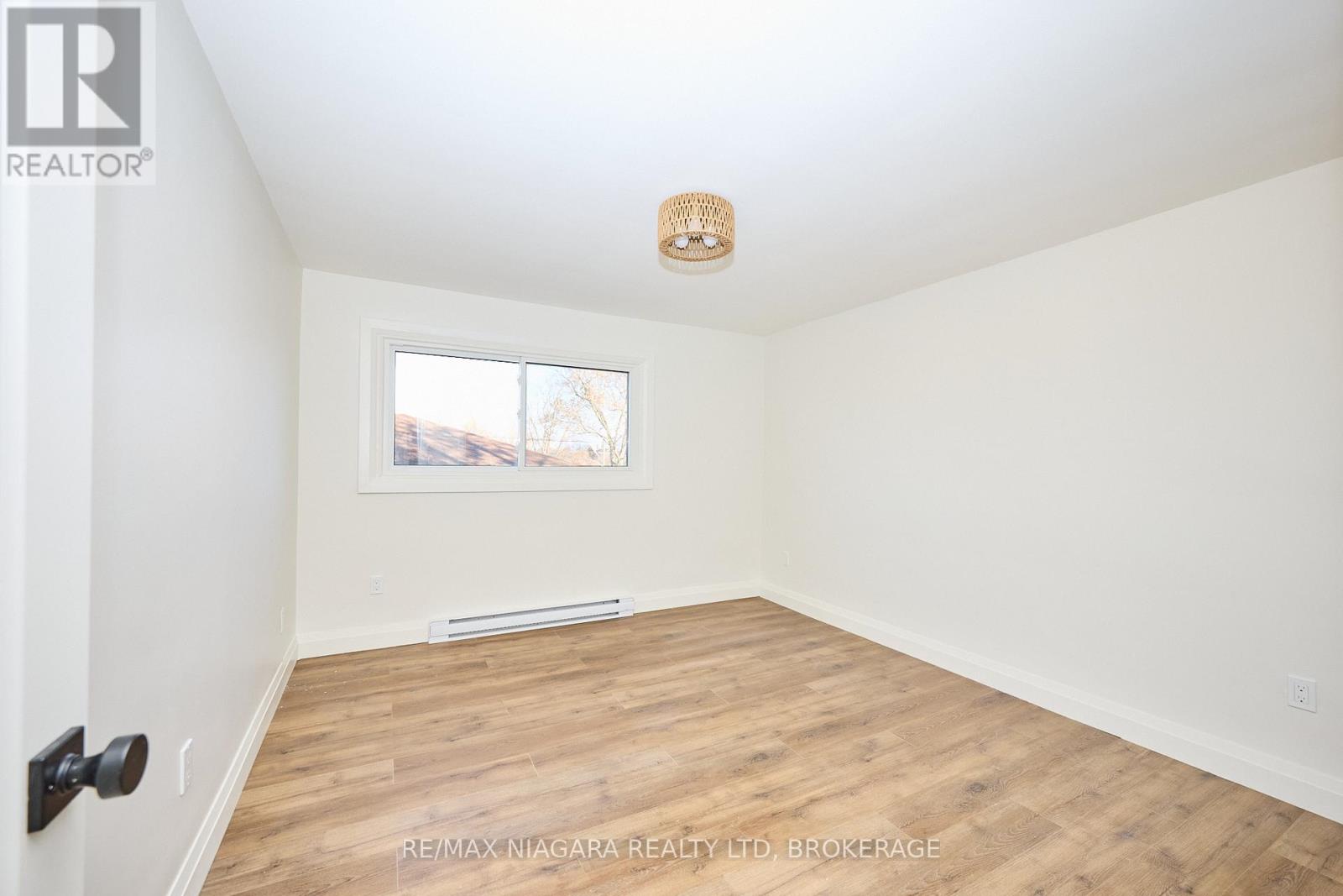 UNIT 8 - 141 PLYMOUTH ROAD, Welland (Lincoln/Crowland) — photo 32