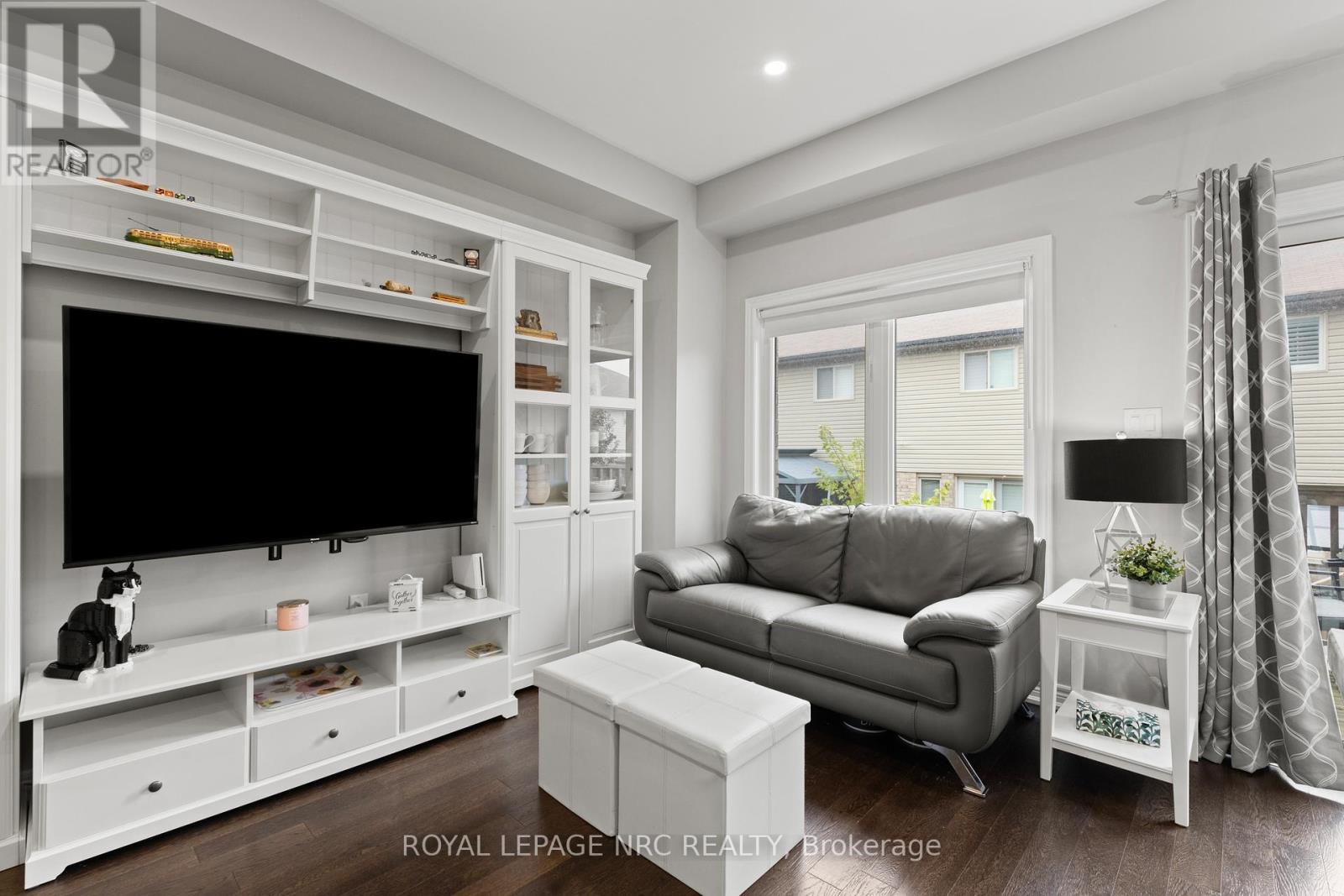 #15 377 GLANCASTER ROAD - 9