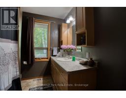 109 Maple Ridge Road, Georgian Bluffs, ON N4K5N4 Photo 14