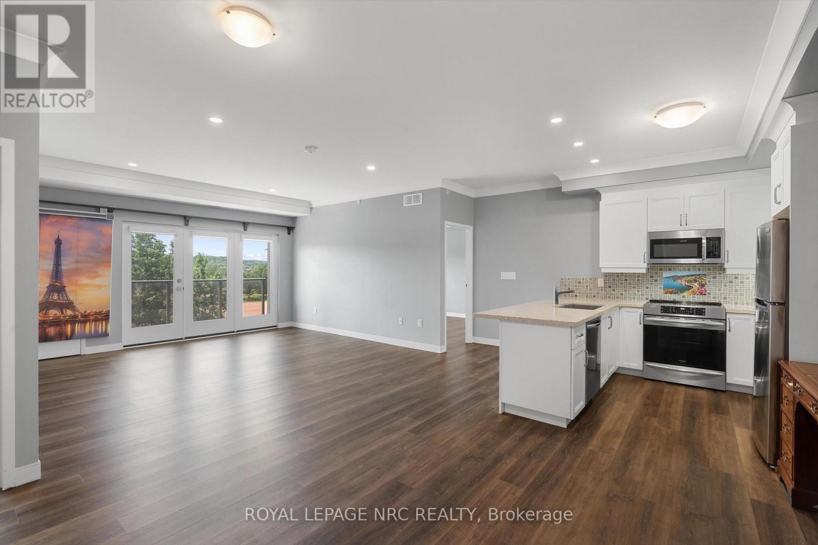 #505 105 VANSICKLE ROAD S - 6