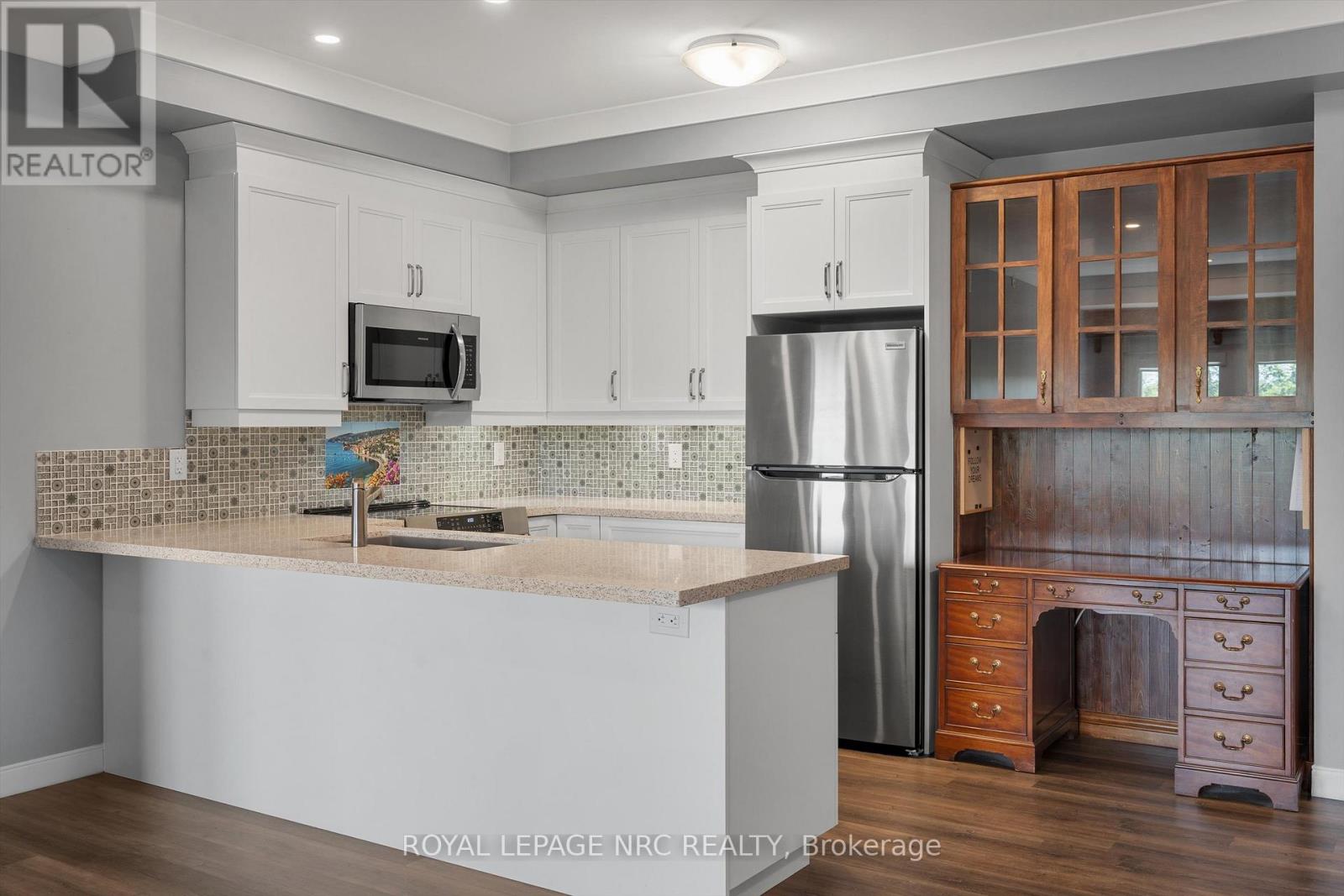 #505 105 VANSICKLE ROAD S - 9