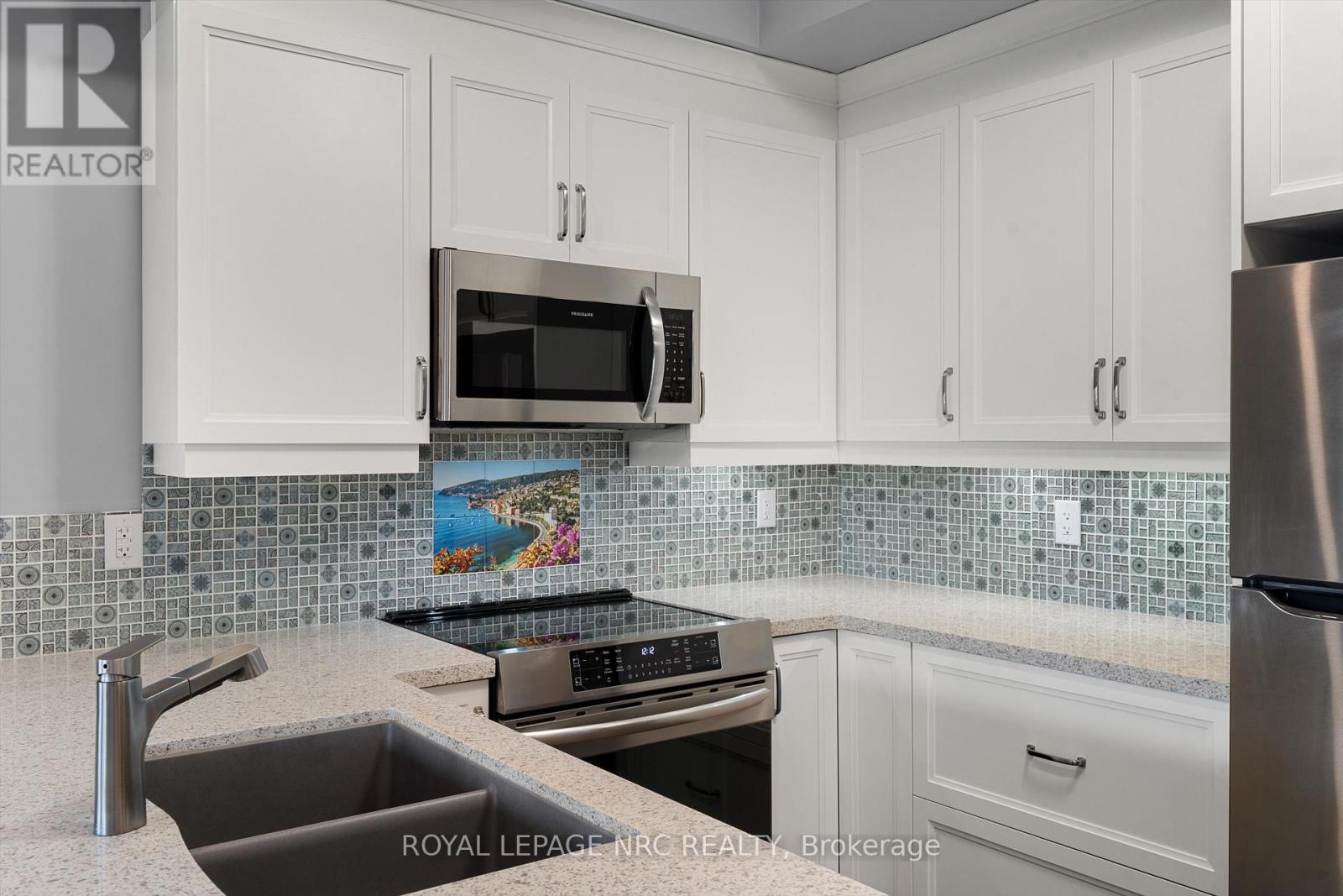 #505 105 VANSICKLE ROAD S - 11