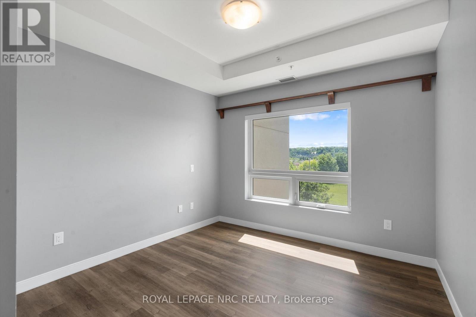 #505 105 VANSICKLE ROAD S - 20