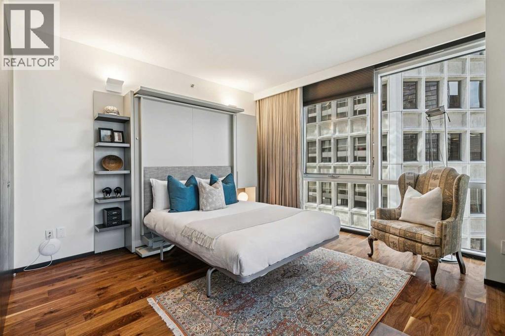 #1601 108 9 Avenue SW - 31