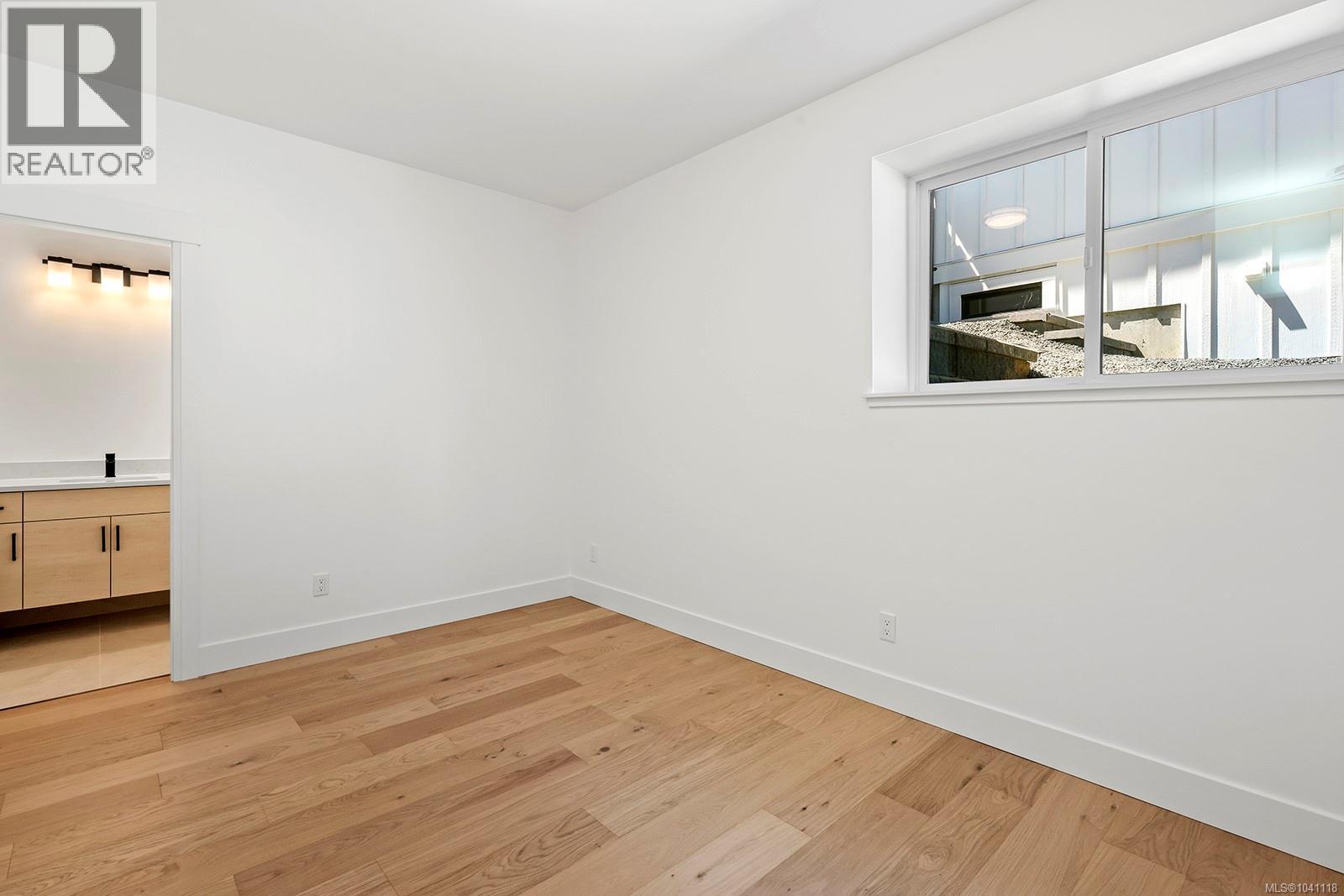 1661 Crown Isle Blvd - 24