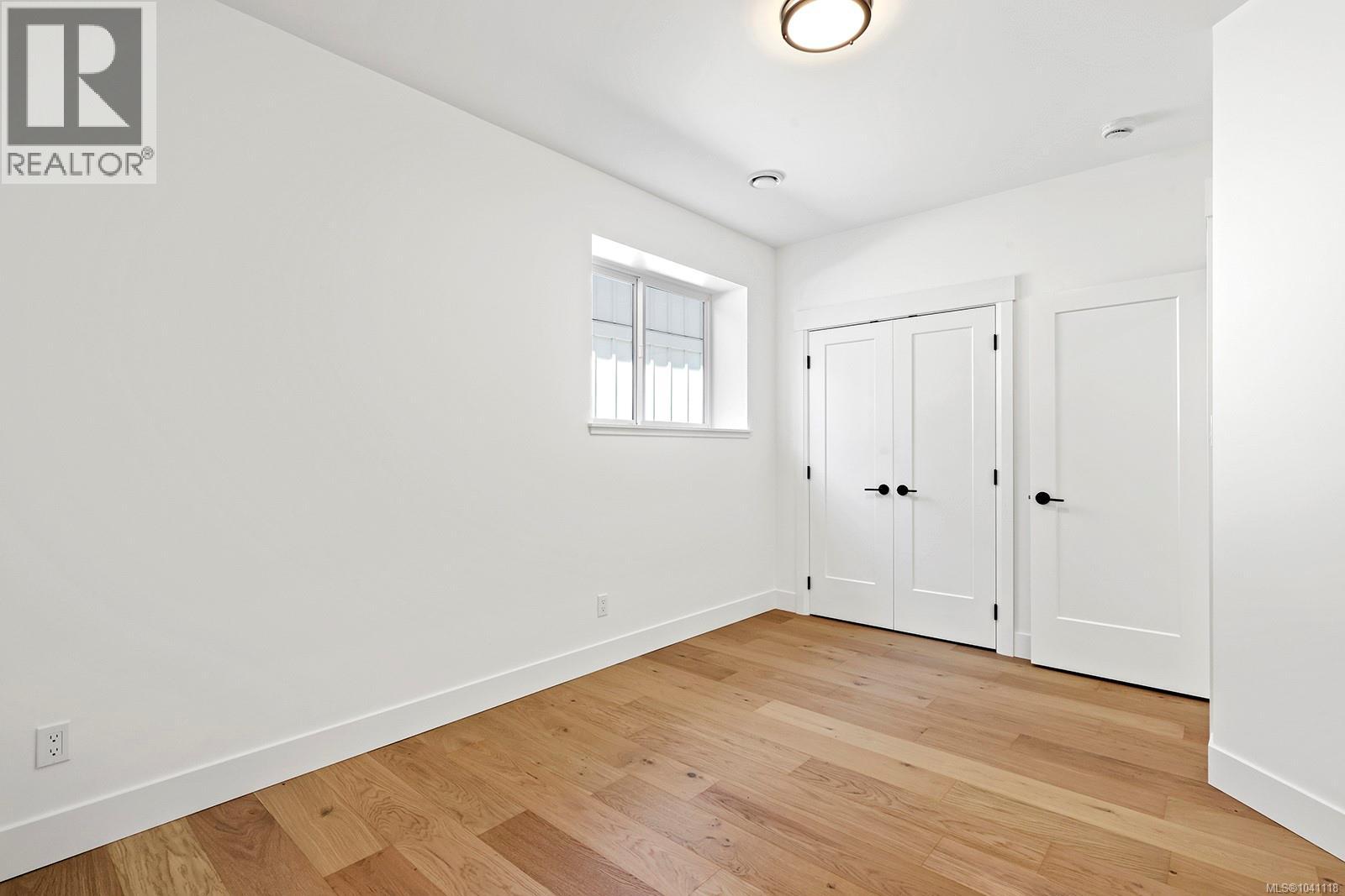 1661 Crown Isle Blvd - 25