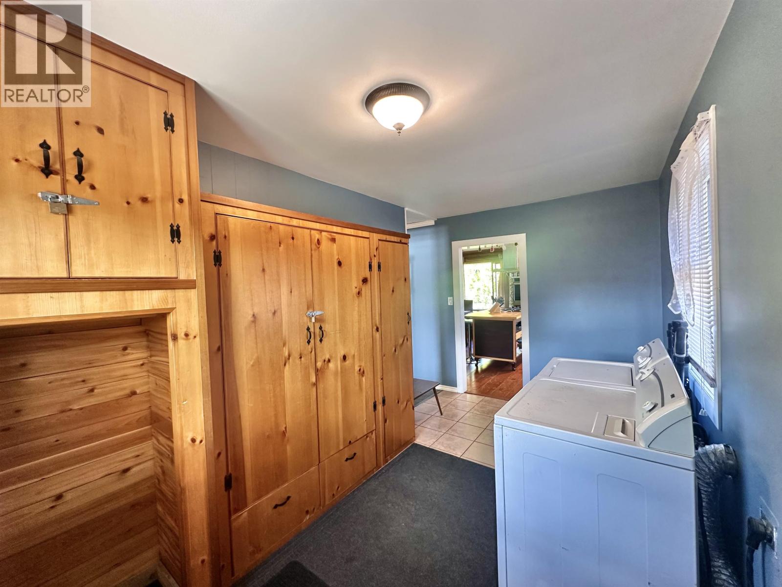 1343 7TH AVENUE, Valemount