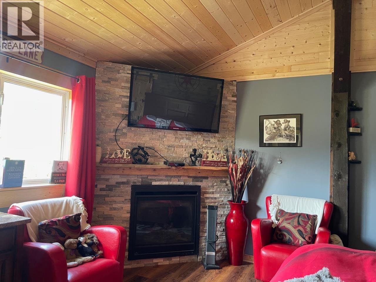 7552 MICKELSEN ROAD - 15