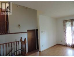4pc Bathroom - 5042 51 Avenue, Rimbey, AB T0C2J0 Photo 8