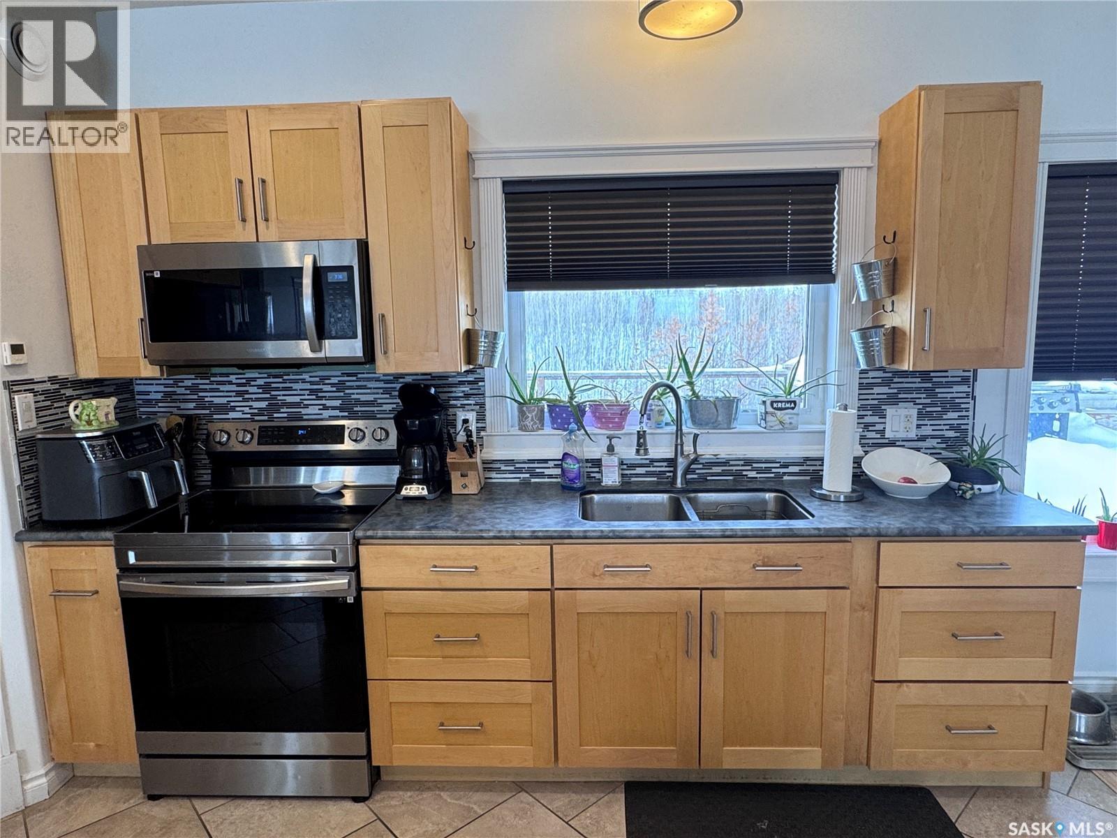 237 Eagle Point DRIVE - 9