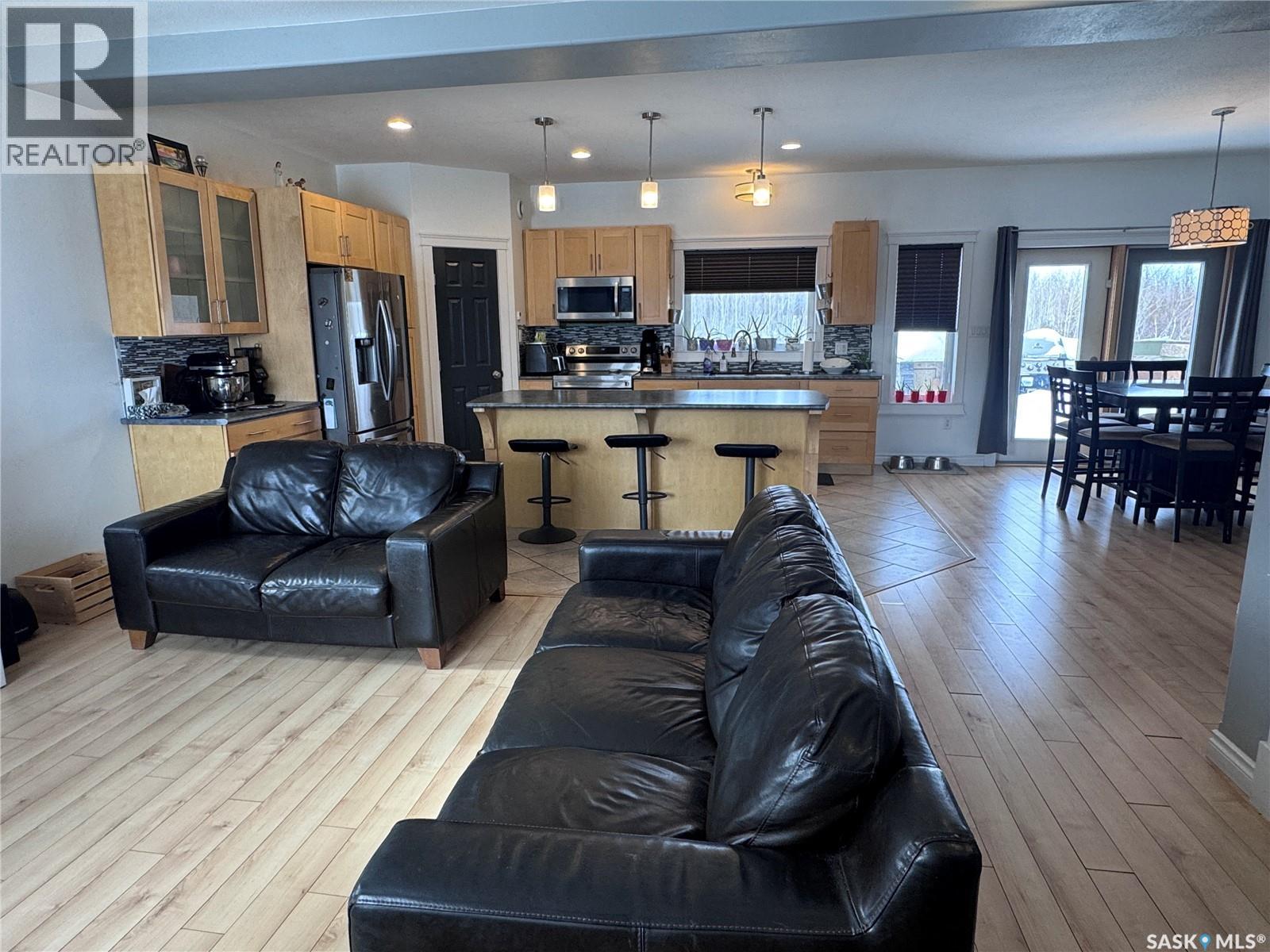 237 Eagle Point DRIVE - 2