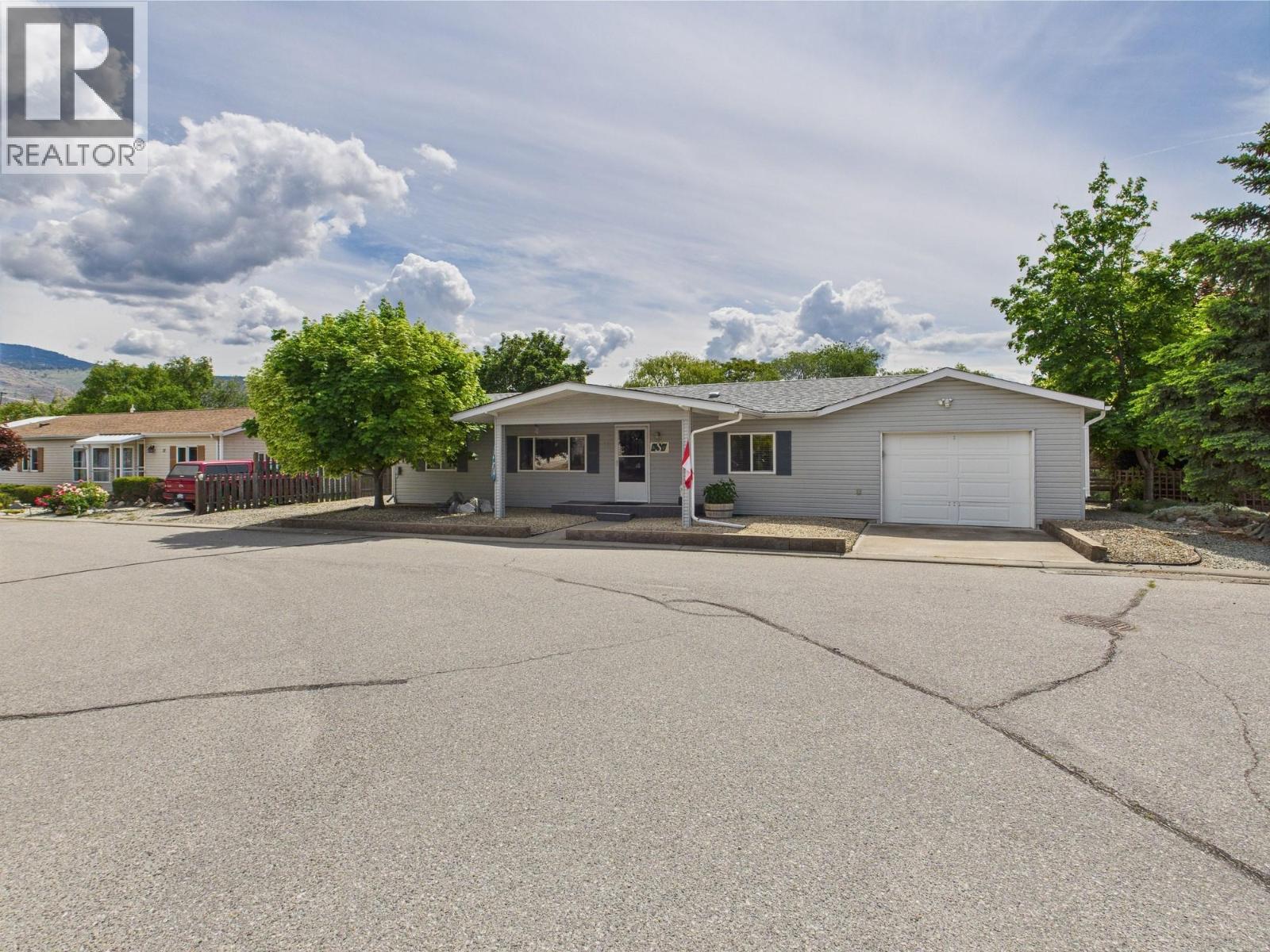 #12 30 Cactus Crescent - 21