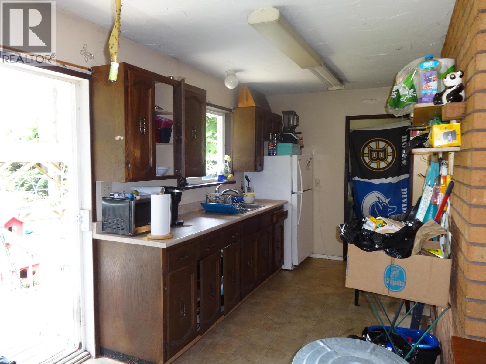 8161 WESTWOOD ROAD, Halfmoon Bay