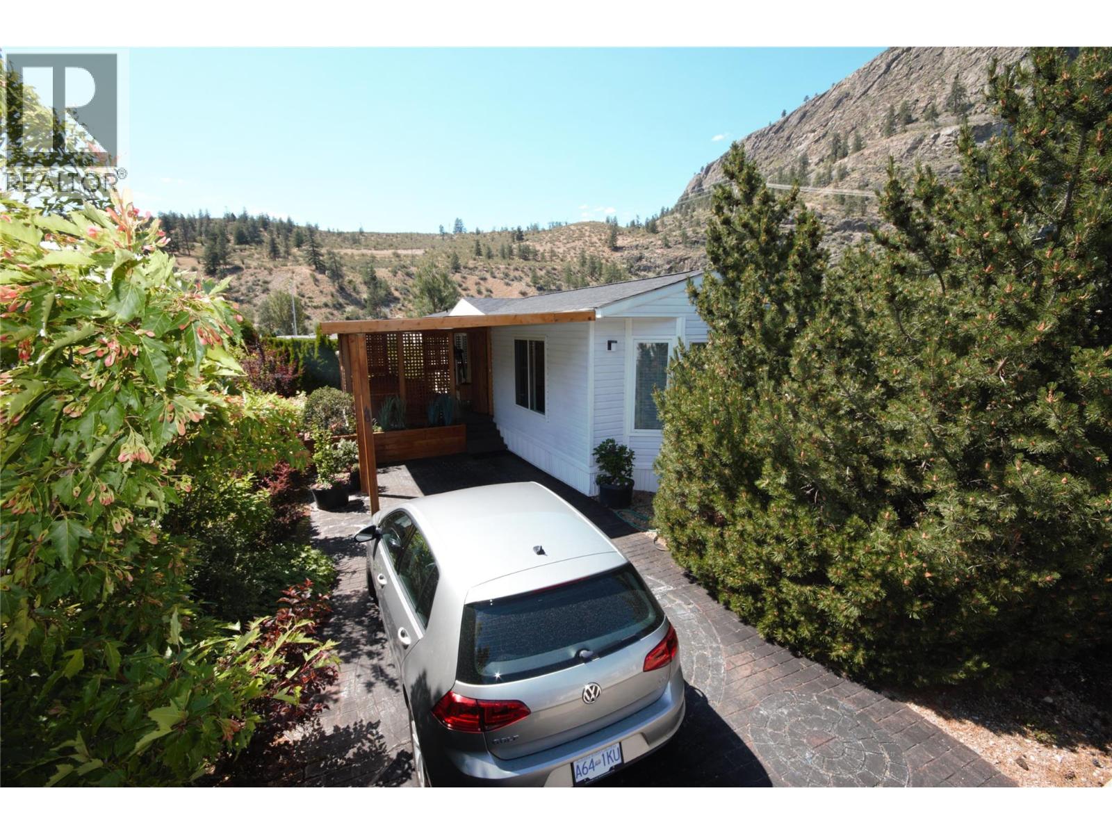 #40 8598 Highway 97 - 32