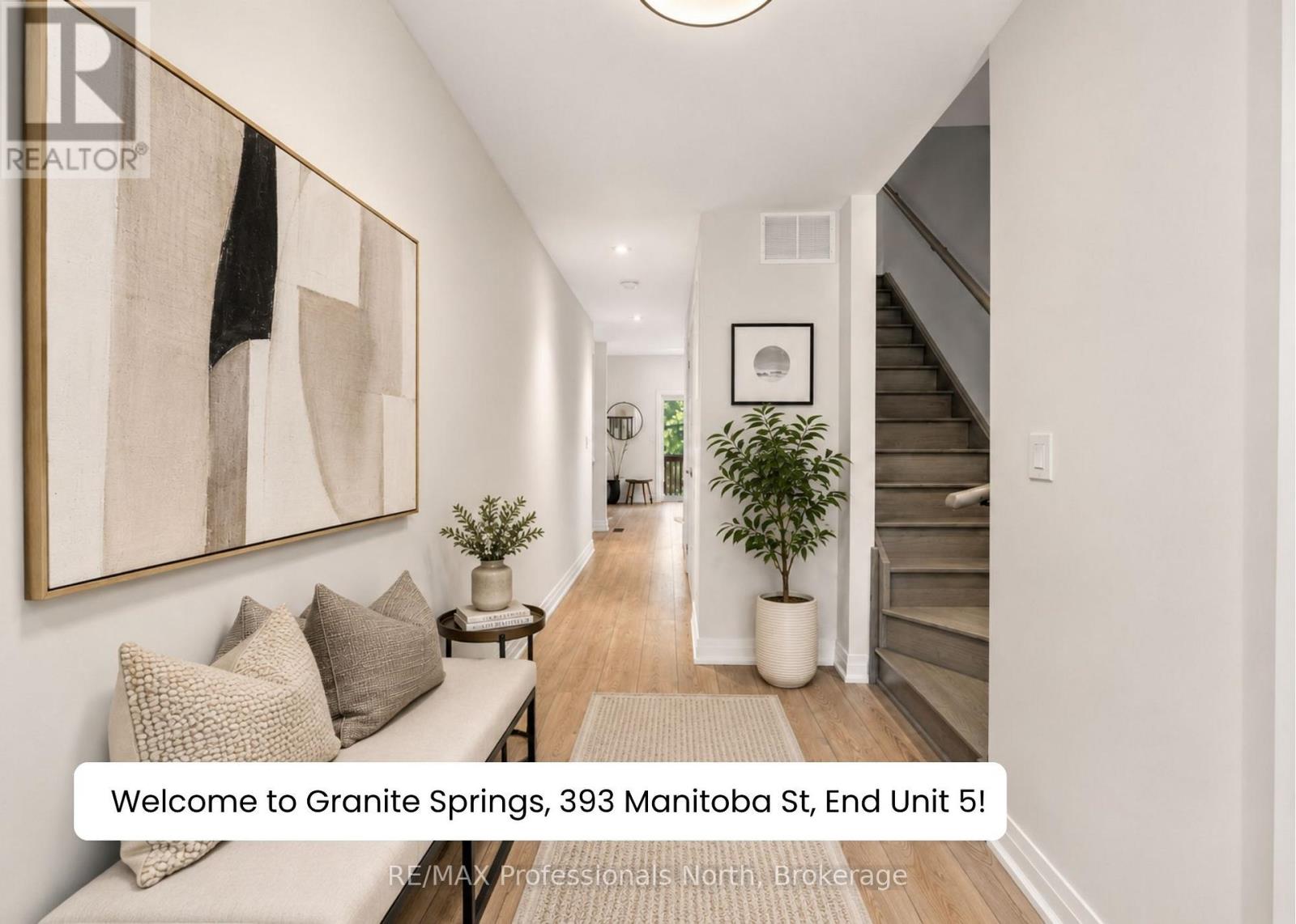 #5 393 MANITOBA STREET - 1
