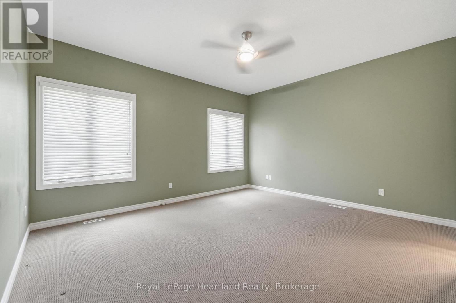#18 518 BLUE JAY DRIVE - 20