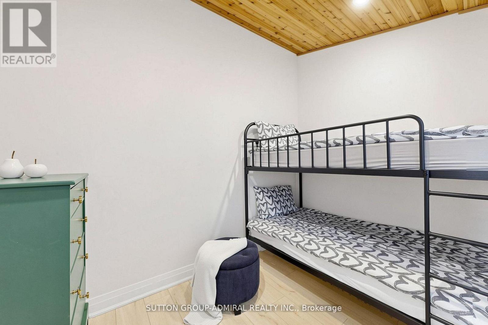 28 TIMCOURT DRIVE - 12