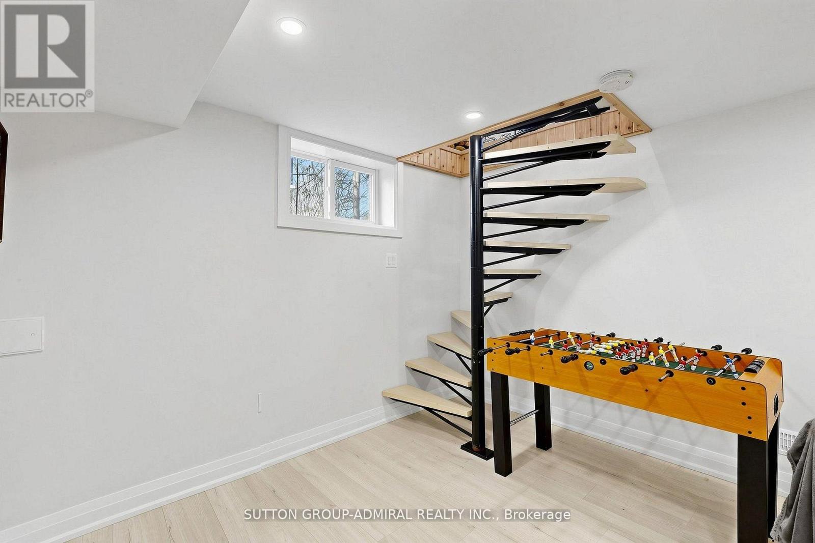 28 TIMCOURT DRIVE - 13