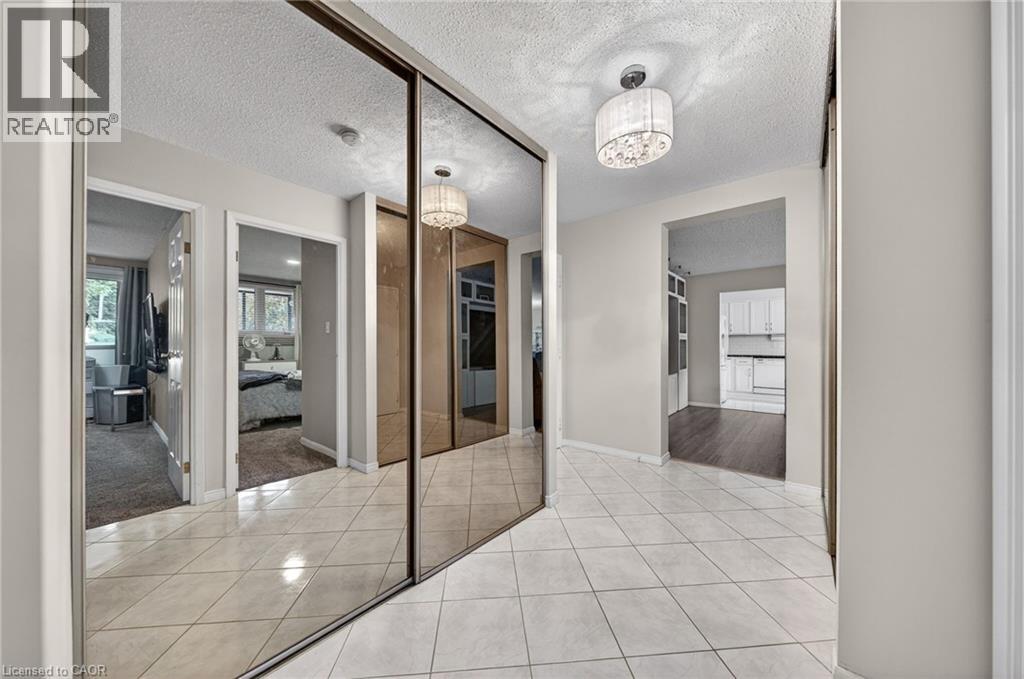 #102 6 SHETTLESTON Drive - 9