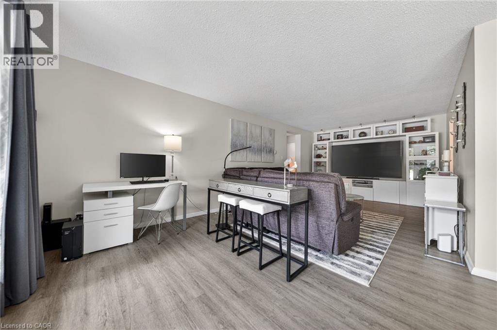 #102 6 SHETTLESTON Drive - 15