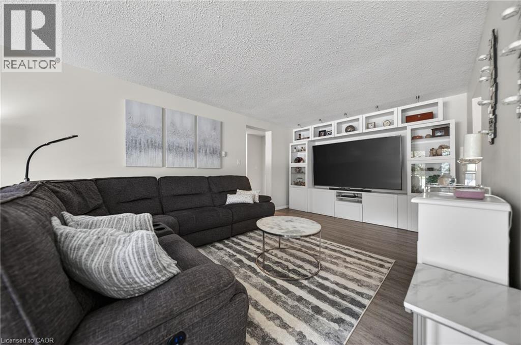 #102 6 SHETTLESTON Drive - 13