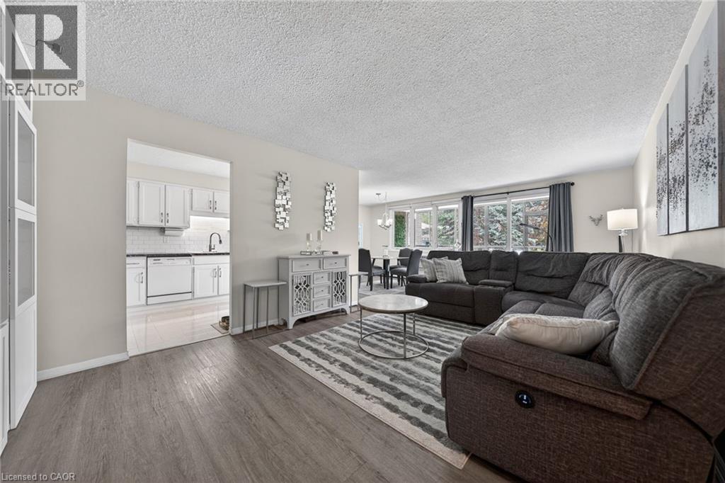 #102 6 SHETTLESTON Drive - 11
