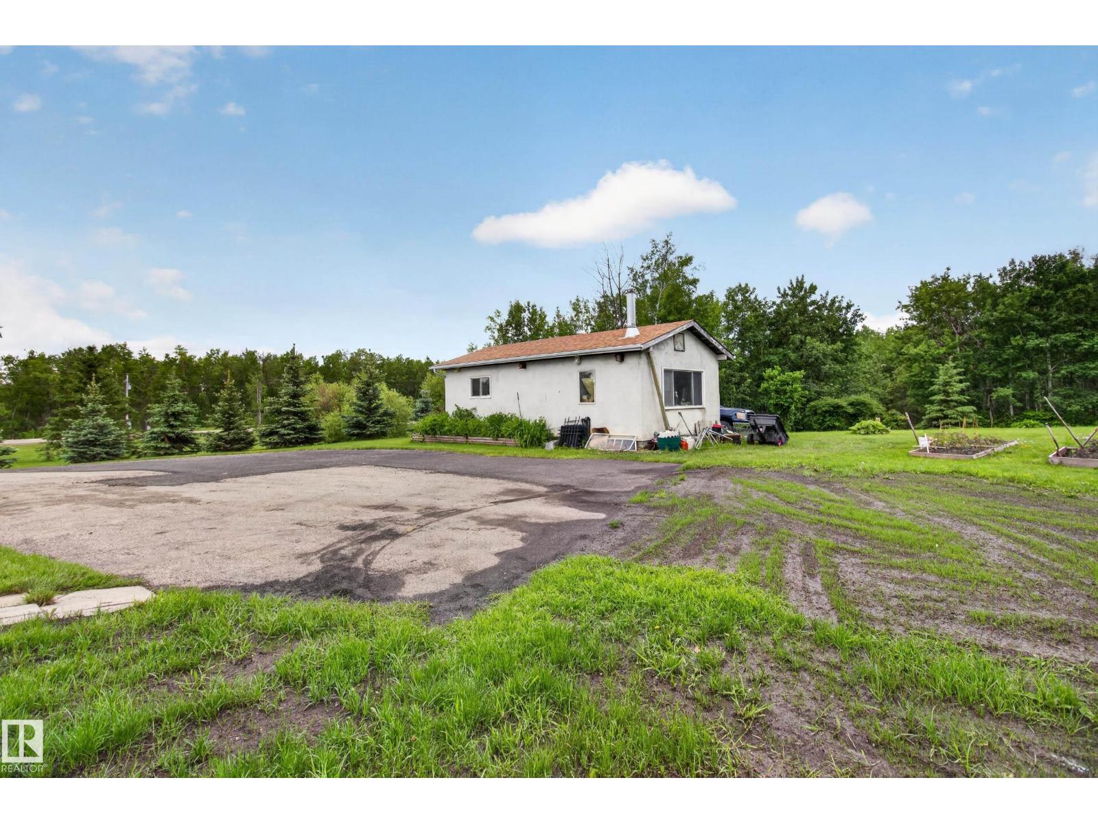 #350 52343 RGE ROAD 211 — photo 43