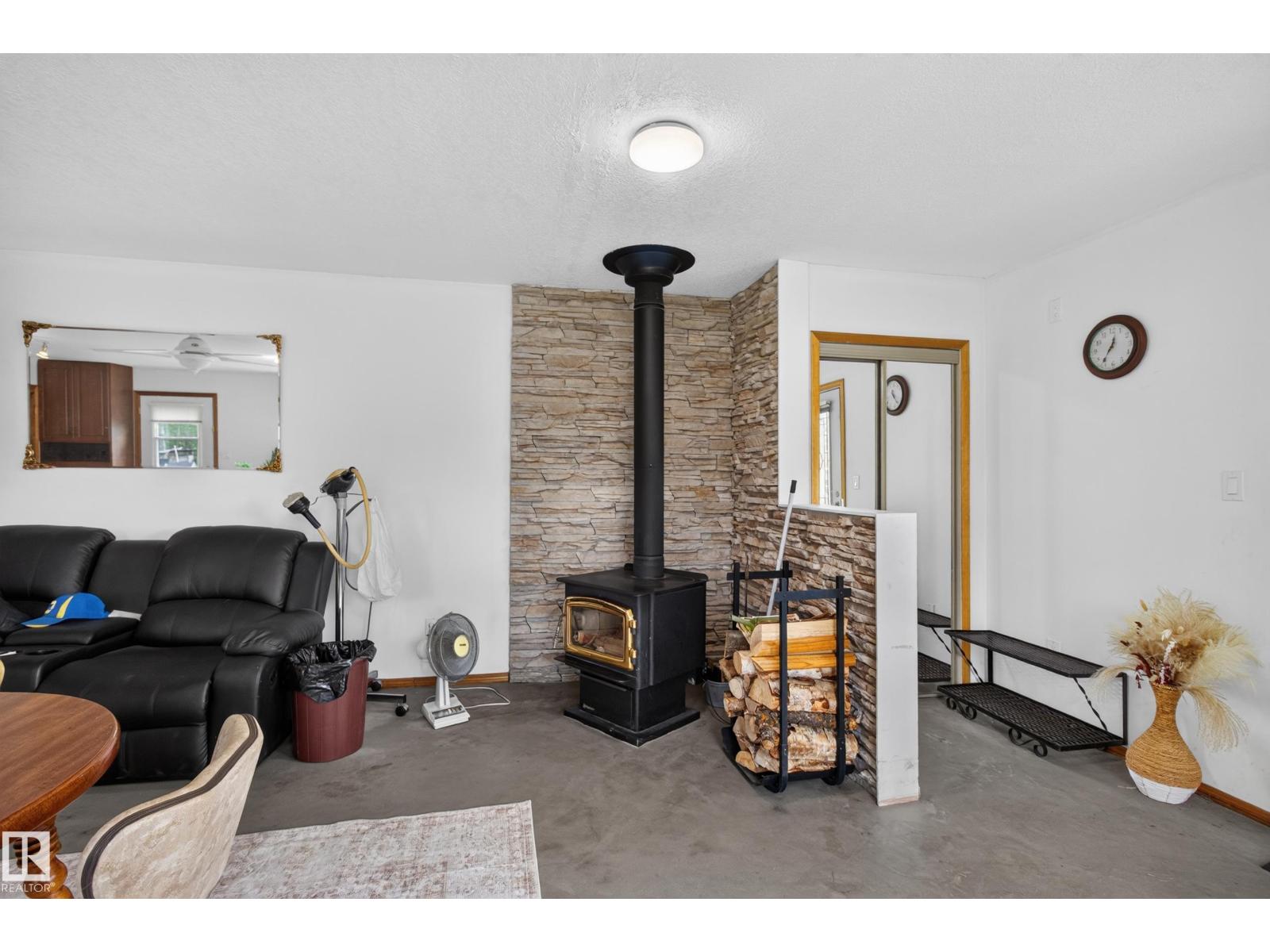 #350 52343 RGE ROAD 211 — photo 6
