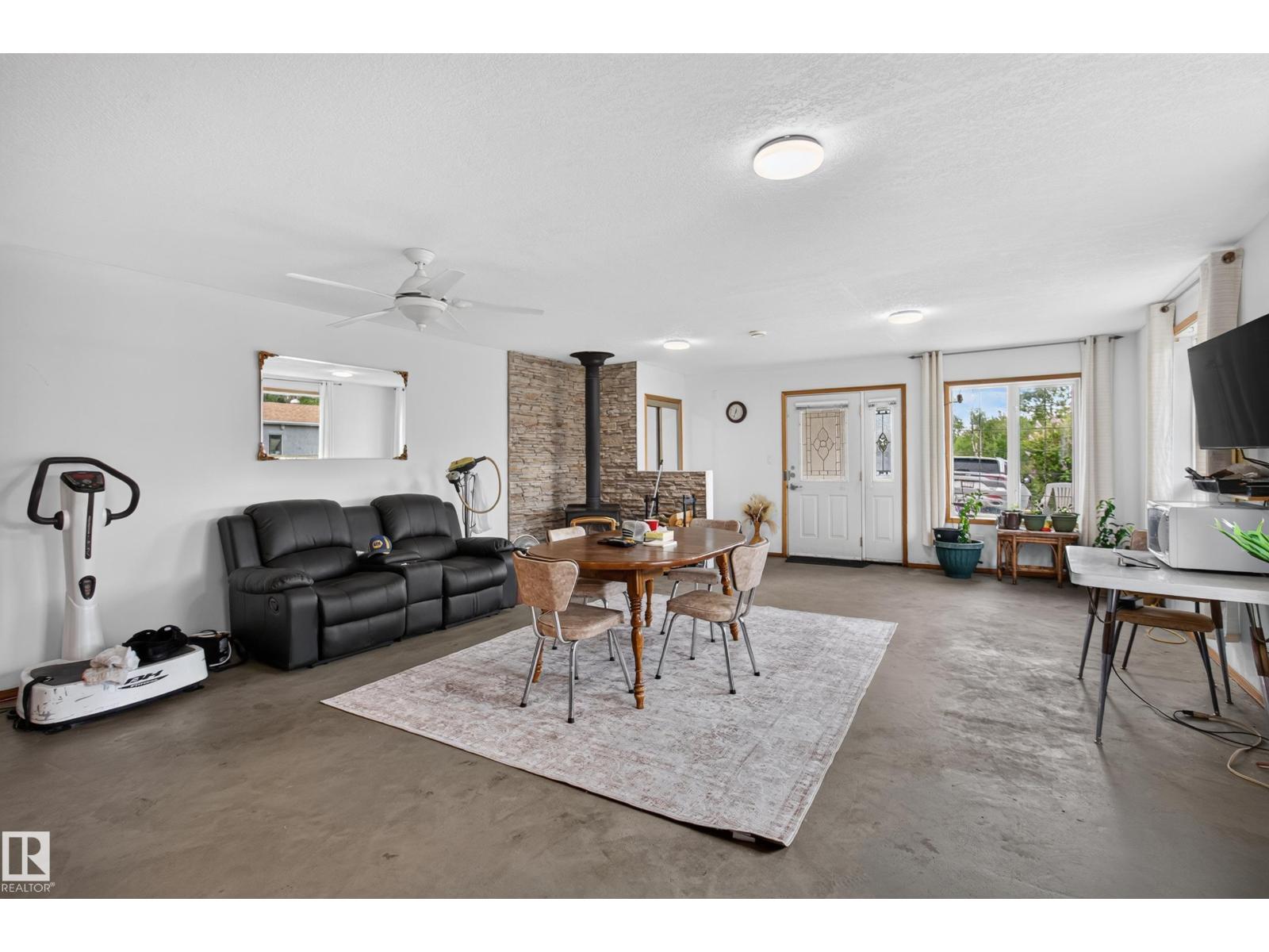 #350 52343 RGE ROAD 211 — photo 7