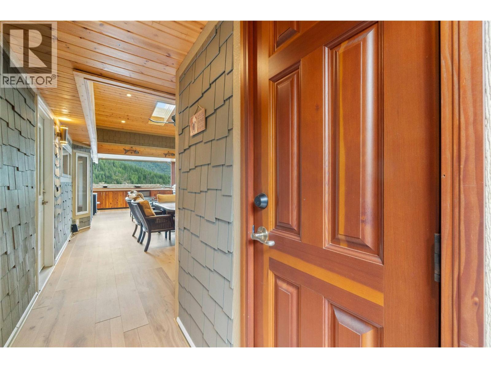 8 9032 Swanson Road, Swansea Point