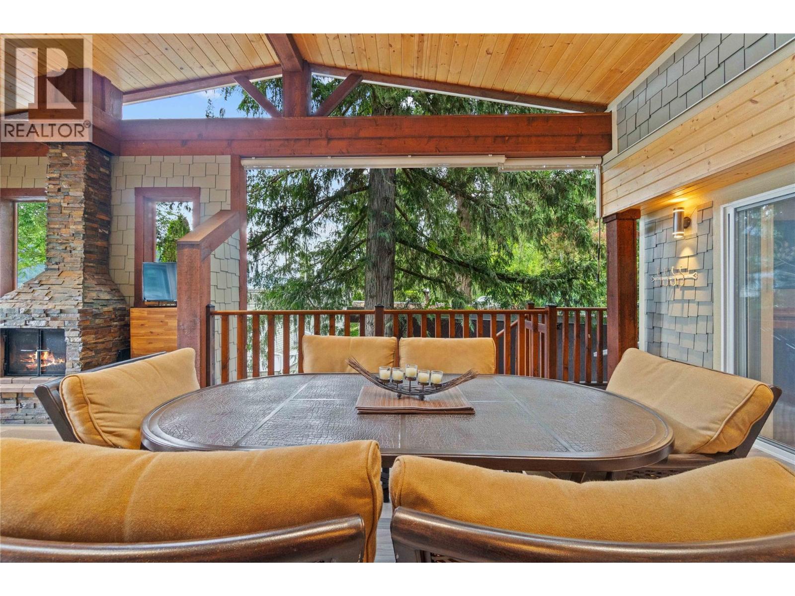 8 9032 Swanson Road, Swansea Point