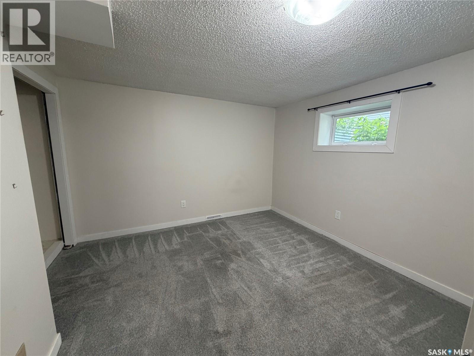 203 8th STREET W - 22