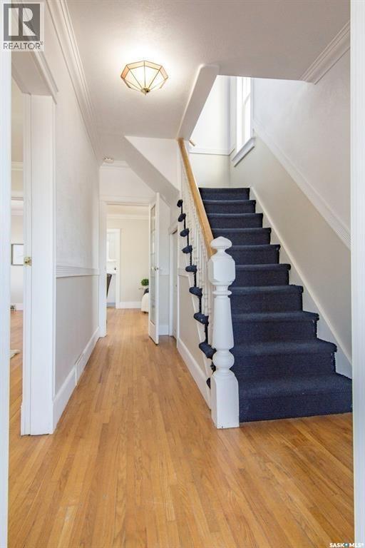 203 8th STREET W - 4