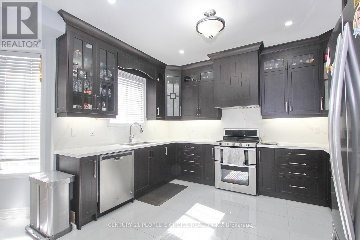 58 BRUNETTA WAY - 13