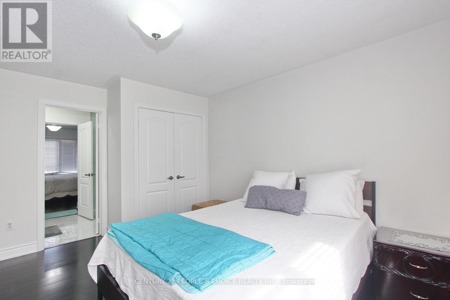 58 BRUNETTA WAY - 32