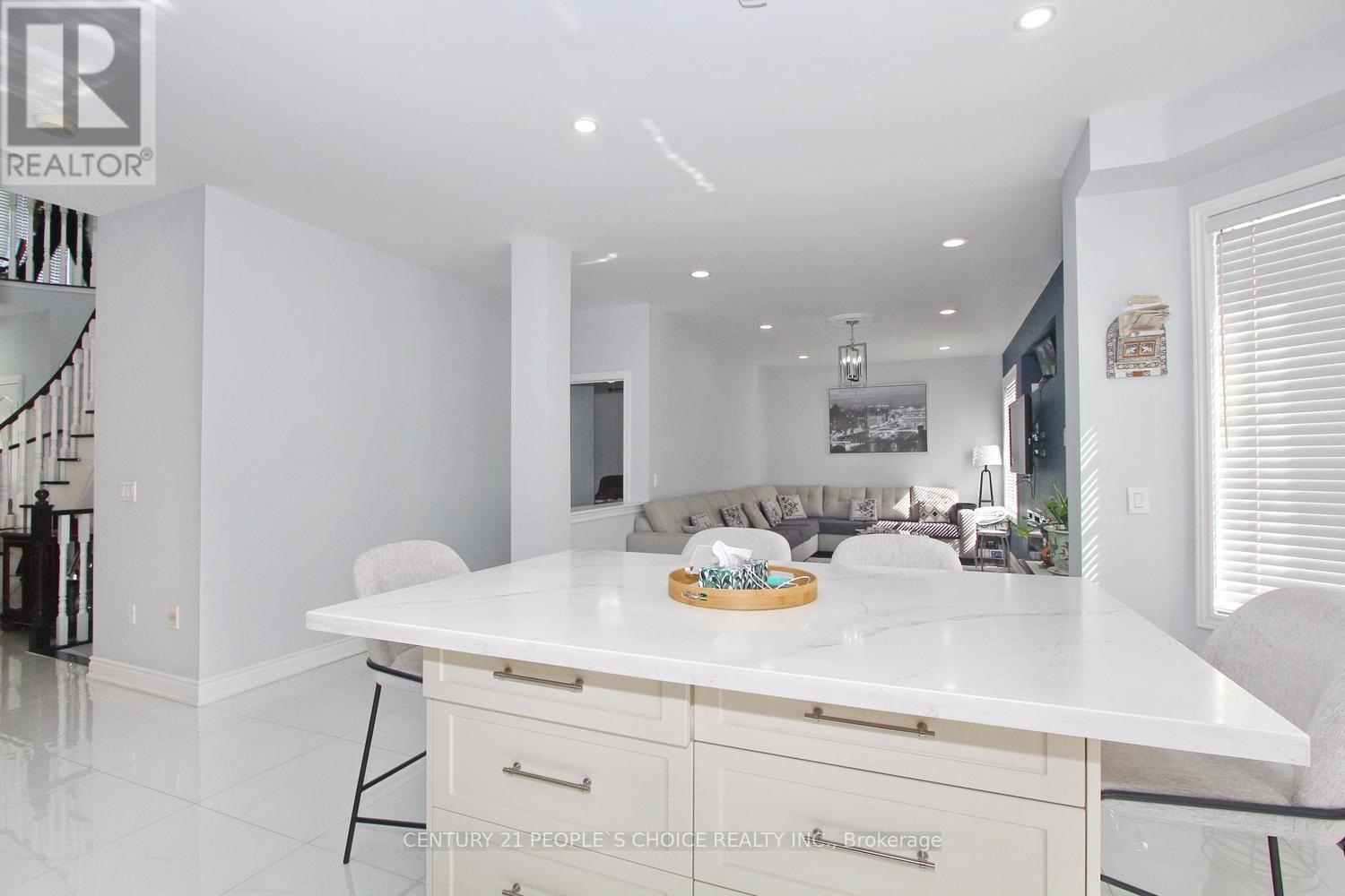 58 BRUNETTA WAY - 14