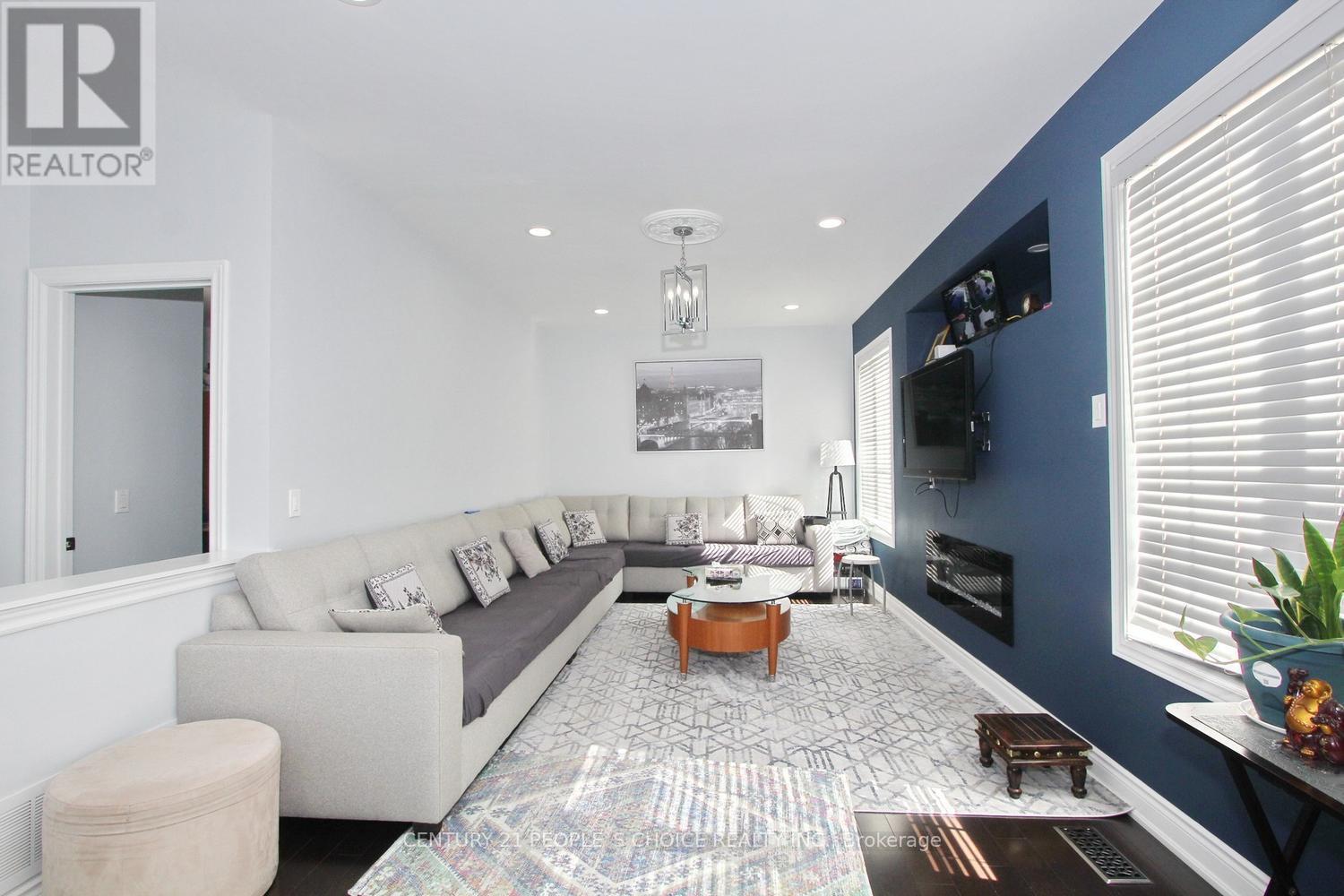 58 BRUNETTA WAY - 15