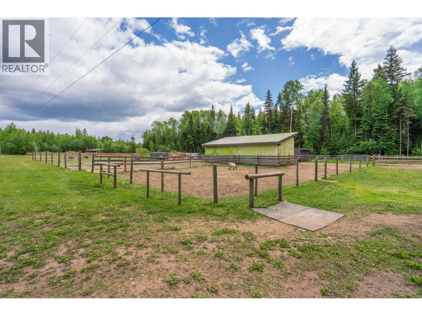 Photo 9 of 41 — 22405 CHIEF LAKE ROAD · Prince George, BC