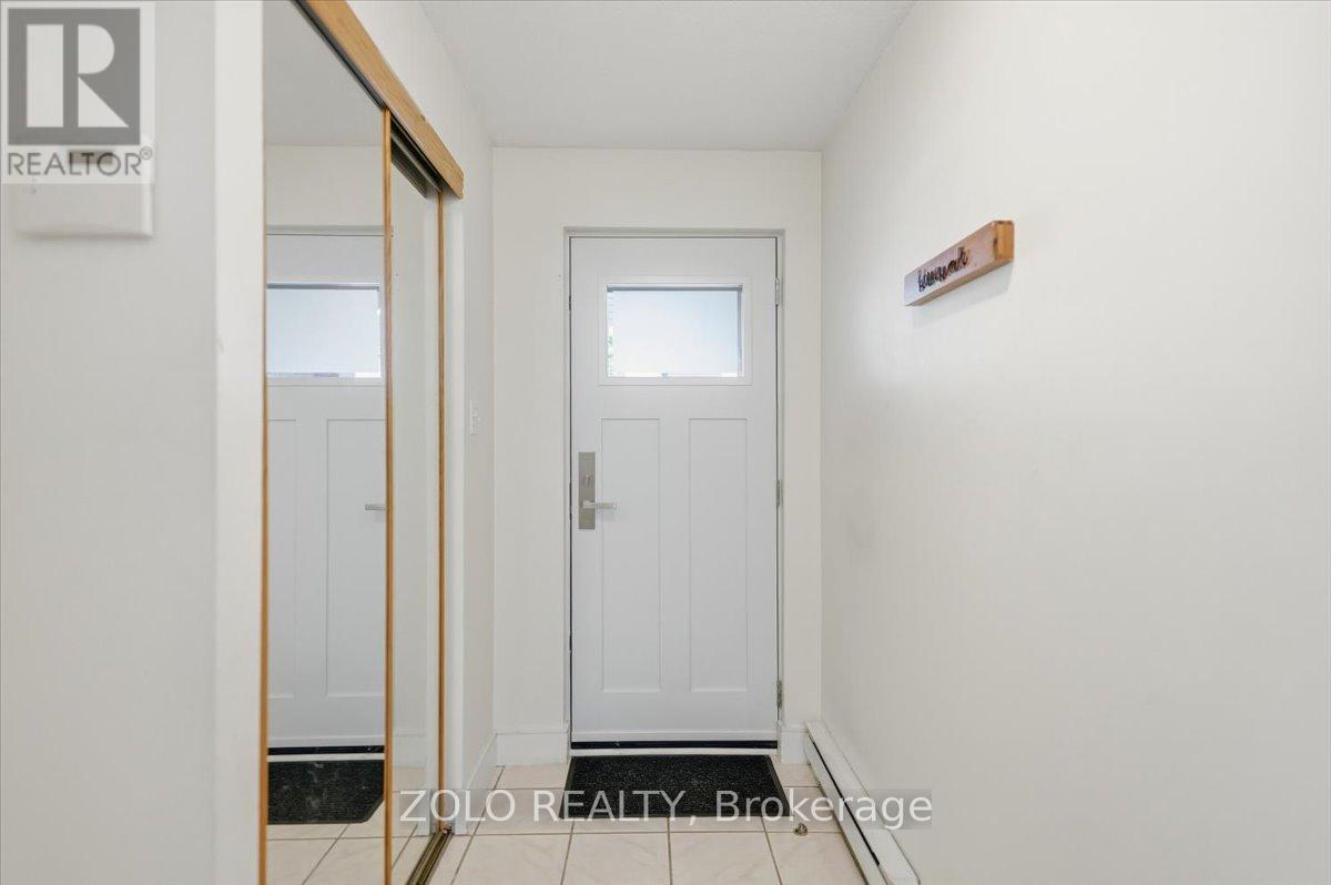 98 DARRAS COURT - 2
