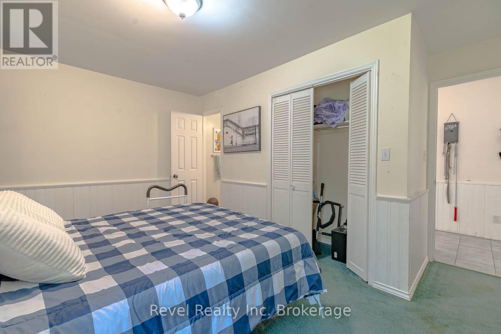 36 TEBBY BOULEVARD - 26