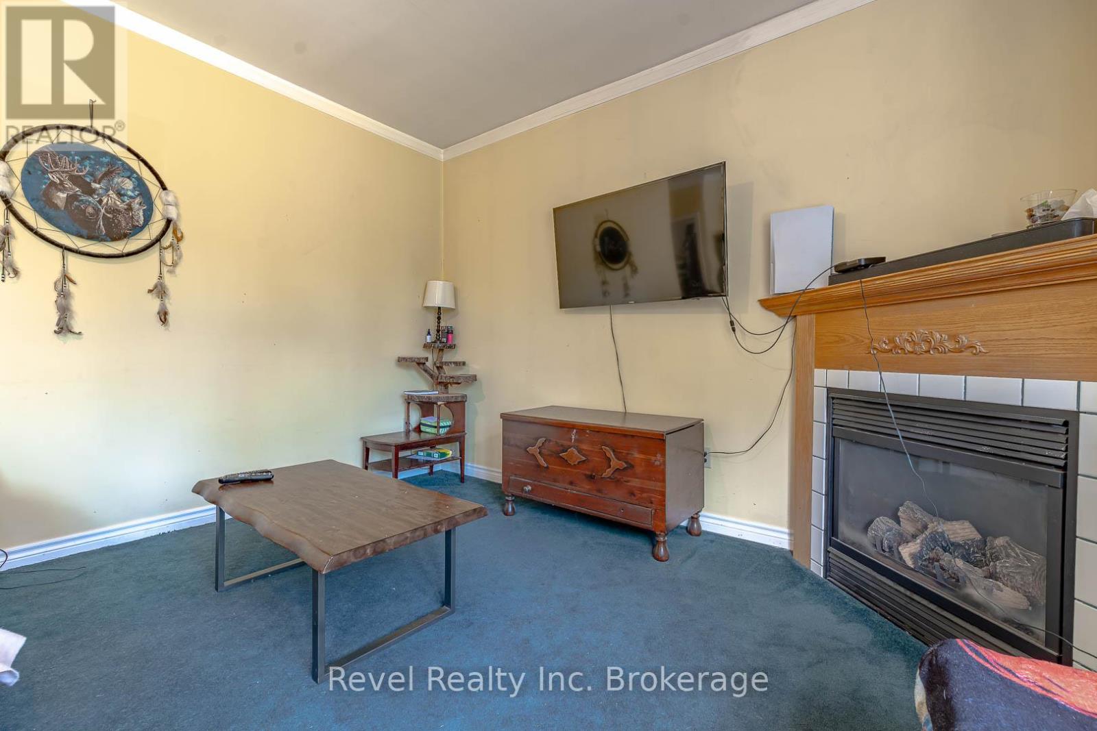 36 TEBBY BOULEVARD - 31