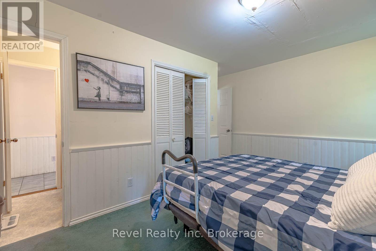 36 TEBBY BOULEVARD - 27