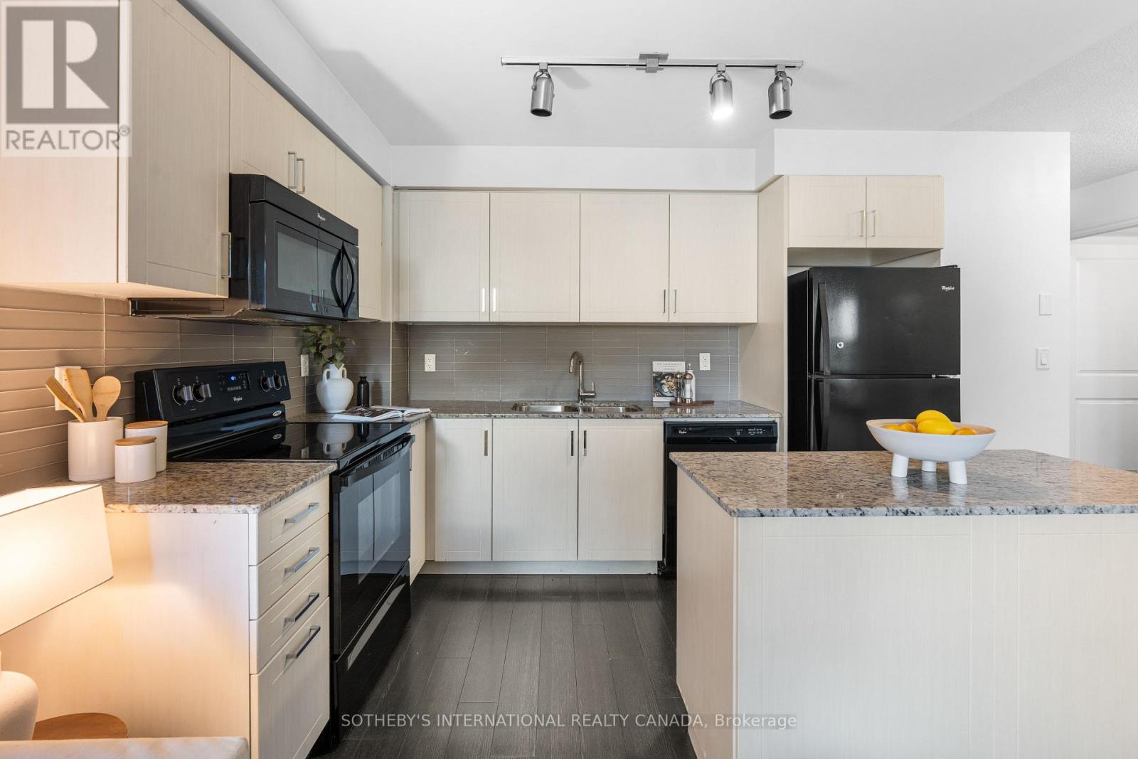 #201 80 ESTHER LORRIE DRIVE - 10
