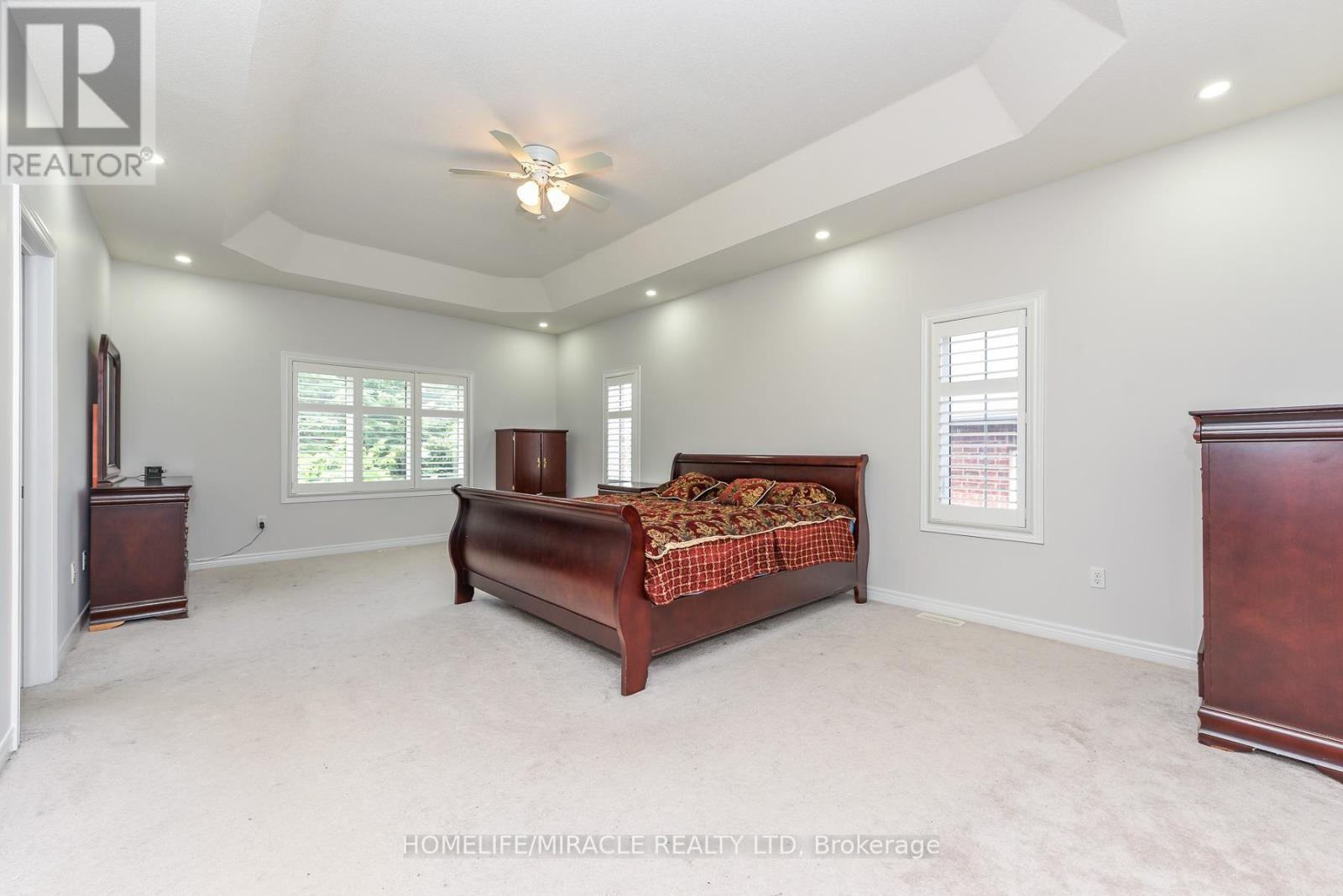 10 DANFIELD COURT - 21