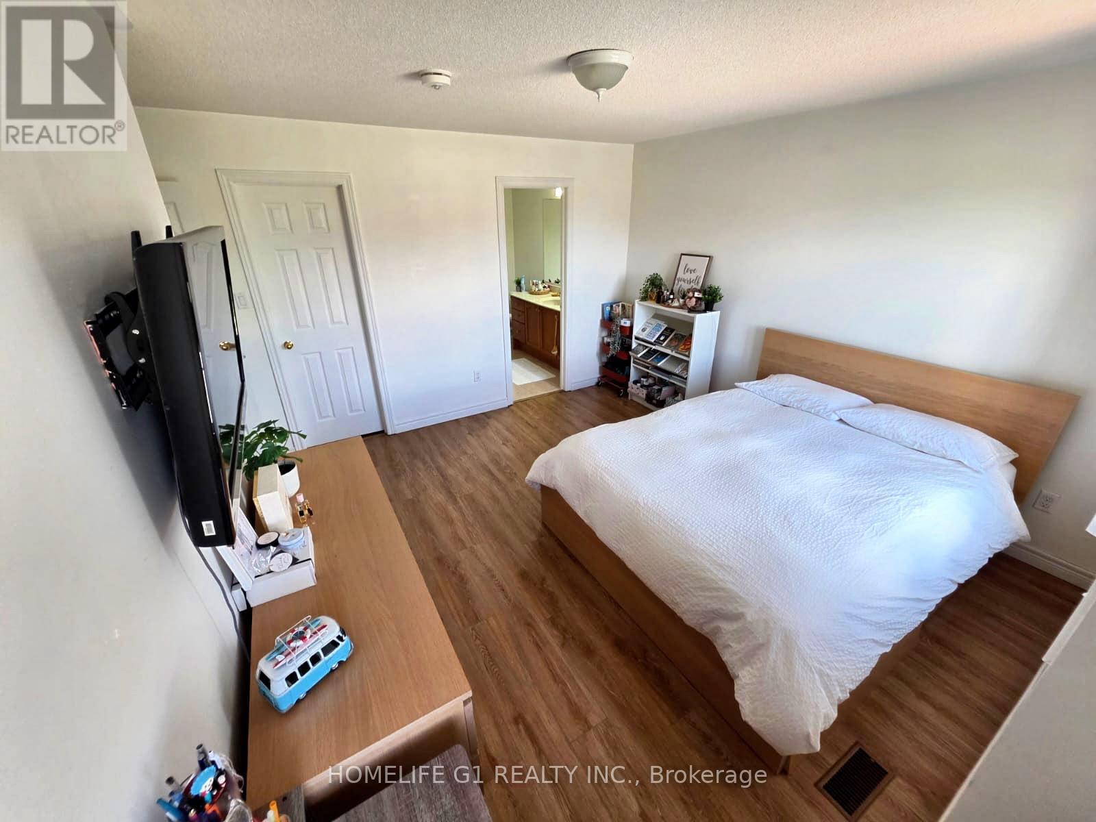62 DEWSIDE DRIVE E - 17