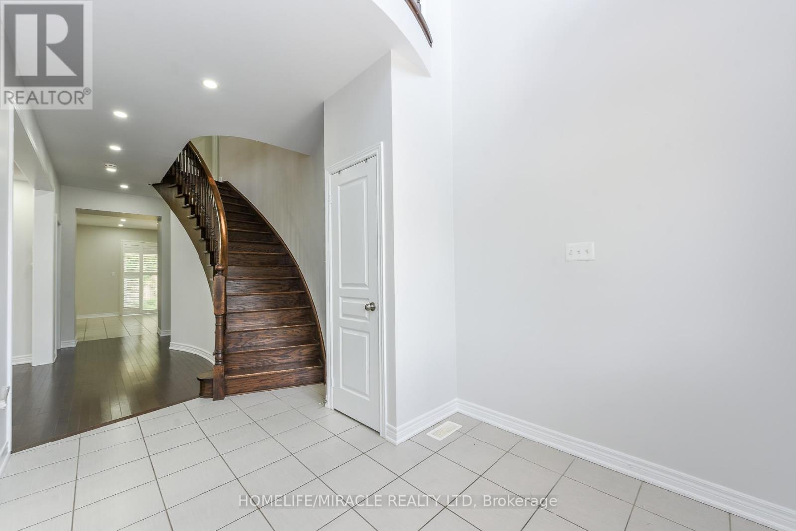 10 DANFIELD COURT - 7