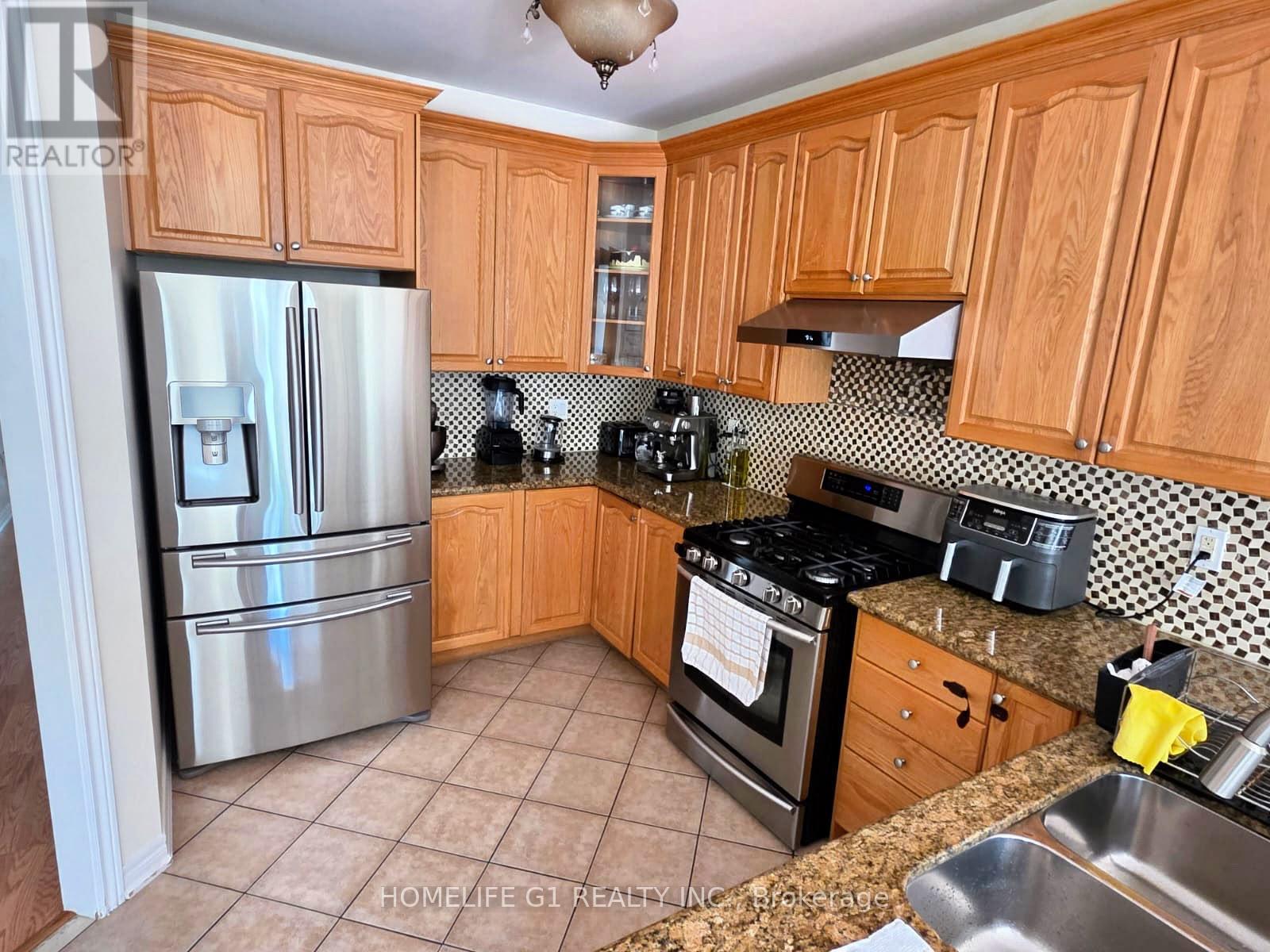 62 DEWSIDE DRIVE E - 5